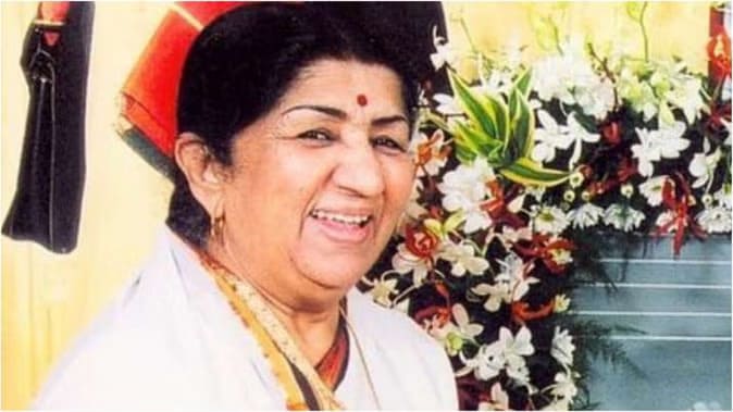 Lata Mangeshkar : 36 ભાષાઓમાં ૫૦ હજારથી વધુ ગીતોમાં પોતાનો  અવાજ આપી લતા મંગેશકર