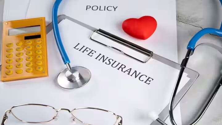 Insurance Rules:વીમા નિયમો Irdai એ વીમા પોલિસીના નિયમોમાં ફેરફાર કર્યો, નવા નિયમો 1 એપ્રિલથી લાગુ થશે