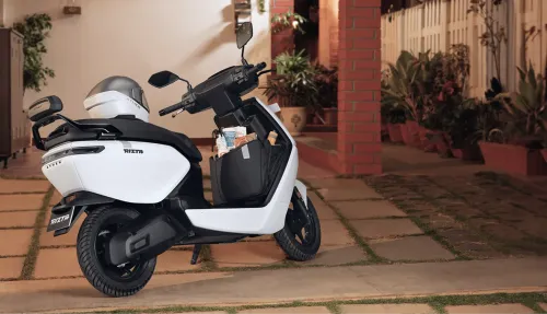 Electric Scooter Safety Features: સેન્સર સાથેનું ઈલેક્ટ્રિક સ્કૂટર આવી ગયું છે જે અકસ્માત પહેલા એલર્ટ કરશે