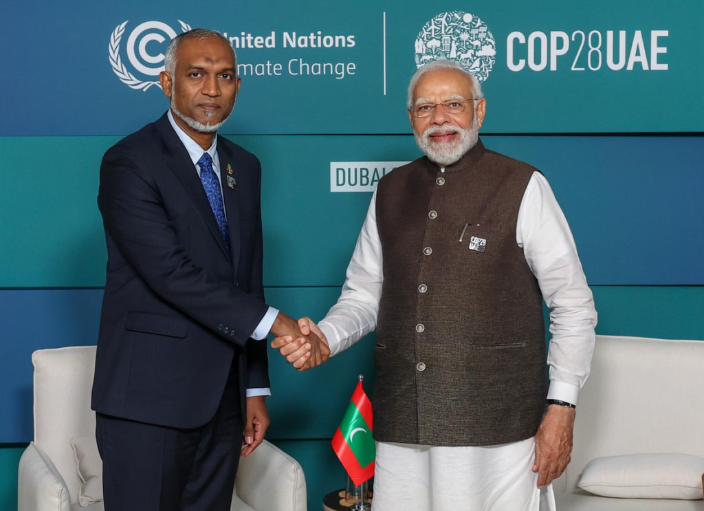 India-Maldives Relations: પહેલા તેણે ભારત વિરૂદ્ધ ઝેર ઓક્યું, હવે 4 મહિનામાં બીજી વાર મુઈજ્જુ કેમ ભાગીને-ભાગીને ભારત આવ્યા, જાણો 'બેકફૂટ' પર આવવાનું કારણ