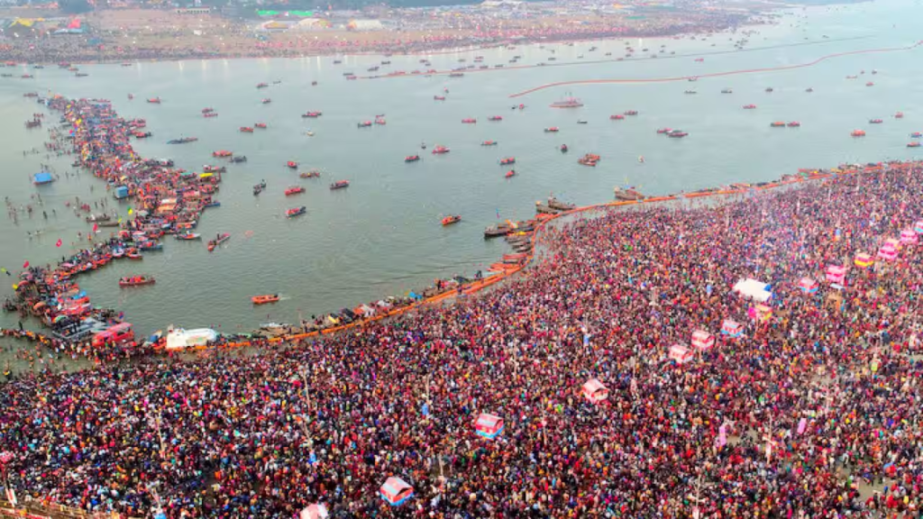 Kumbh Mela: હોટેલ્સ, ધર્મશાળા અને ટેન્ટ... પ્રયાગરાજ મહાકુંભમાં રહેવા માટે કરી રહ્યા છો ઓનલાઈન બુકિંગ તો થઇ જાવો સાવચેત !