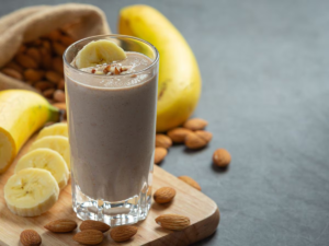 Navratri fasting drinks: નવરાત્રી ઉપવાસ દરમિયાન આખો દિવસ ઉર્જાવાન રહો, આ 6 સુપર ક્વિક અને સાત્વિક પીણાં અજમાવો.