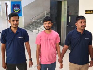 સુરત (Surat) કોર્ટને બોમ્બની ધમકીનો મોટો ખુલાસો! 9મા ધોરણ સુધી ભણેલા યુવકે AI અને YouTubeથી શીખીને રચી યોજના