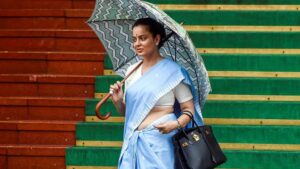 Kangana Ranaut's 56 lakh look : 35 લાખની બેગથી 21 લાખની ઘડિયાળ સુધી, સાડી સાથે ₹6 હજારની છત્રી પણ ખાસ